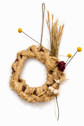 Dekorativni venac od rafije i klasja  venac za vrata 