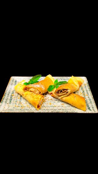 Domaće palačinke sa medom i orasima