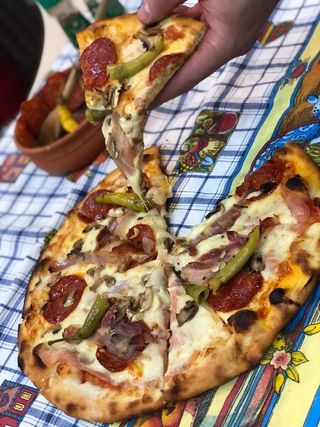 Domaćinska pizza 24cm