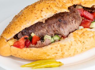 Донер Батон говяжий с сыром (470г)