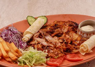 Донер из курицы с рисом (520г)