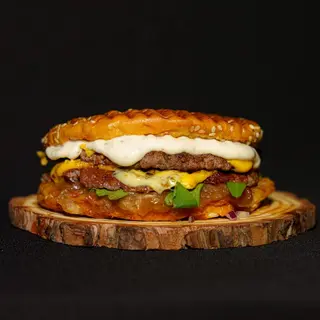 Double Tartuf Press burger