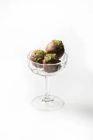 Пирожное Картошка с вафельной крошкой и фундуком (90г)