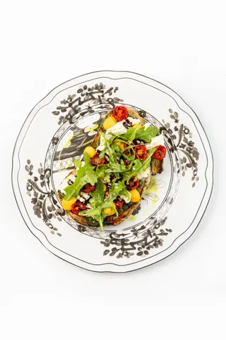 Брускетта с моцареллой (250г)