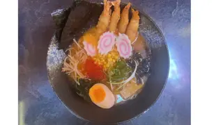 Ebi supu ramen