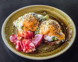 Ovos Benedict