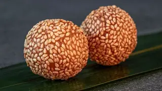 F10. Bola de Sésamo 8pz