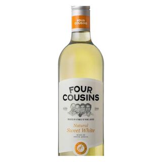 FOUR COUSINS Natural Sweet White, 750ml