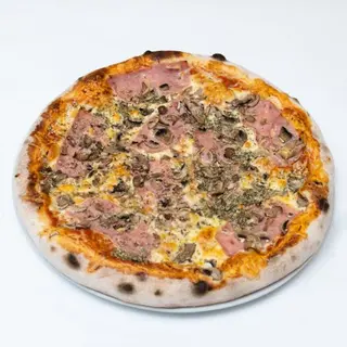 Capricciosa pizza