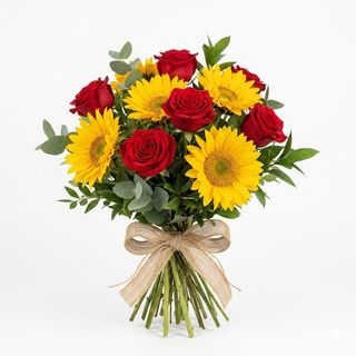 Fascio 6 rose e 5 girasoli