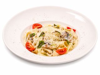 Фетучини с курицей (350г)