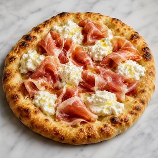 Focaccia crudo & stracciatella