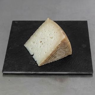 Formaggio Junco di circa 400 g