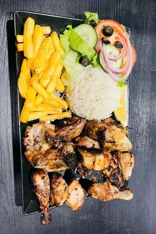 Metade de Frango com Arroz