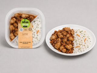 Frango Teriyaki com Arroz Sésamo