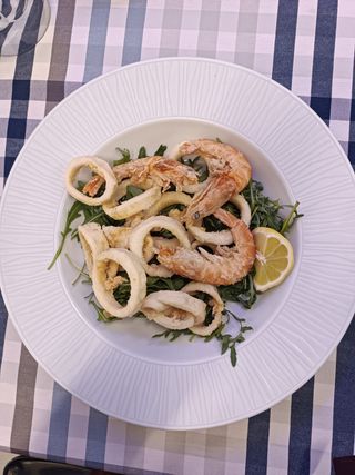 Frittura di gamberi e calamari