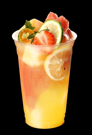 Frutta mista con tè limone 柠檬果茶