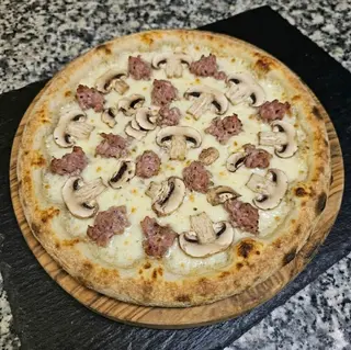 Funghi e salsiccia