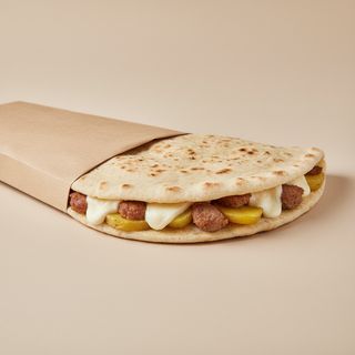 G24 Salsiccia, mozzarella, patate lesse