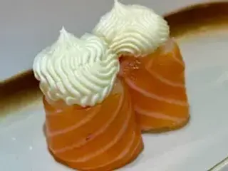 Gunkan nudo sake
