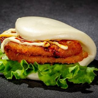 GUA002. Guabao al pollo fritto