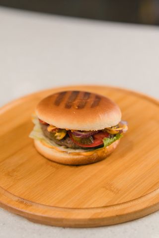 Гамбургер куриный (220г)