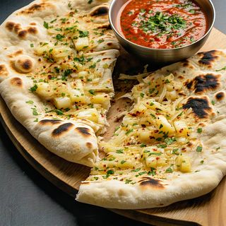 Garlic cheese naan
