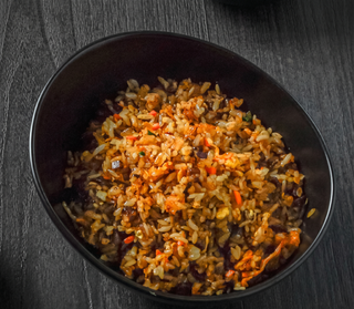 Жареный рис с фаршем (300г)