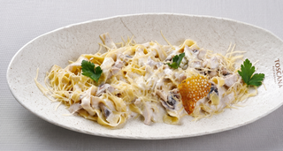 Феттучини с курицей (280г)
