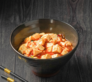 Сыр тофу в остром соусе (550г)