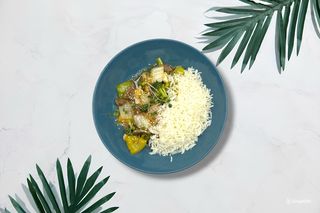 Говядина с овощами и рисом (350г)