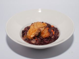 Grah sa pileći karabatakom