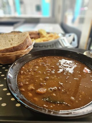 Grah varivo s ričetom