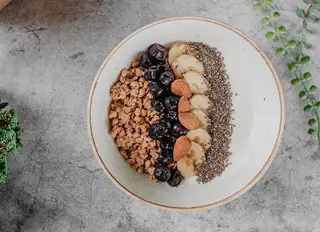 Granola Power bowl