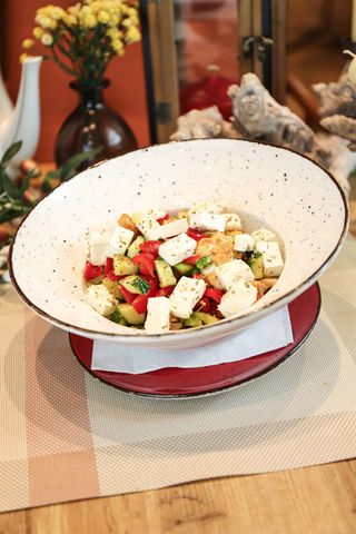 Grčka salata sa piletinom