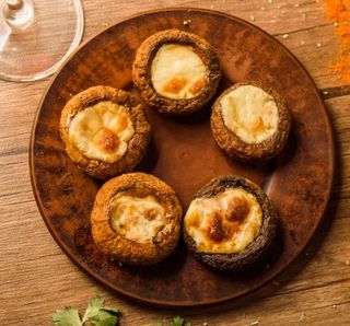 Грибы сулугуни (220г)