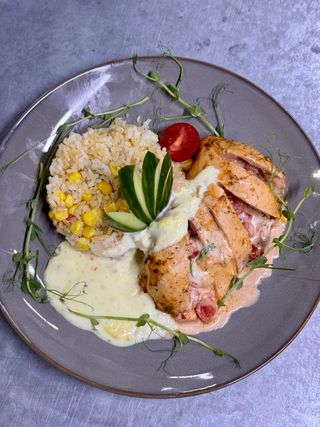 Грудка фаршированная с ризотто (320г)