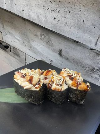 Гункан с угрем (40г/1шт)
