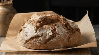 Drvoseča domaći hleb