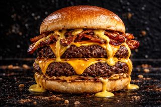 Honey Bacon - Doppio smash, cheddar, Bacon di manzo affumicato, honey mustard