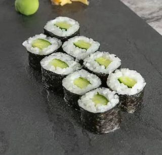 Hosomaki de abacate (8 peças)