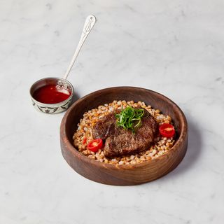 Конина в перечном соусе (350г)