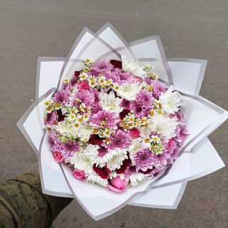 Blush Harmony Mixed Flower Bouquet (CHRYSENTMUMS)