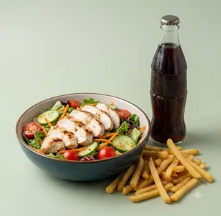 Insalata con pollo bianco grill