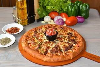Jerk Chicken Pizza