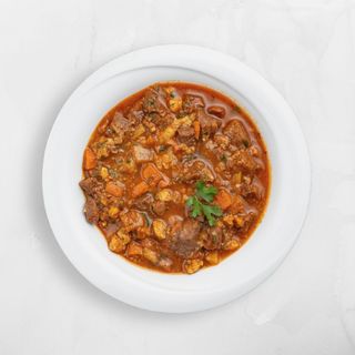 Juneći gulaš s krumpirom