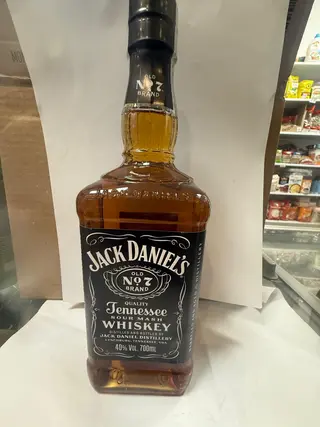 Jack Daniel's sour mash whiskey 
40% alcohol