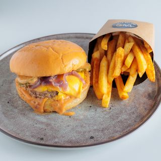 Juneći burger