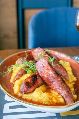 Kobasica sa sirom