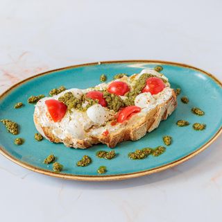 Sendvič Caprese 200g